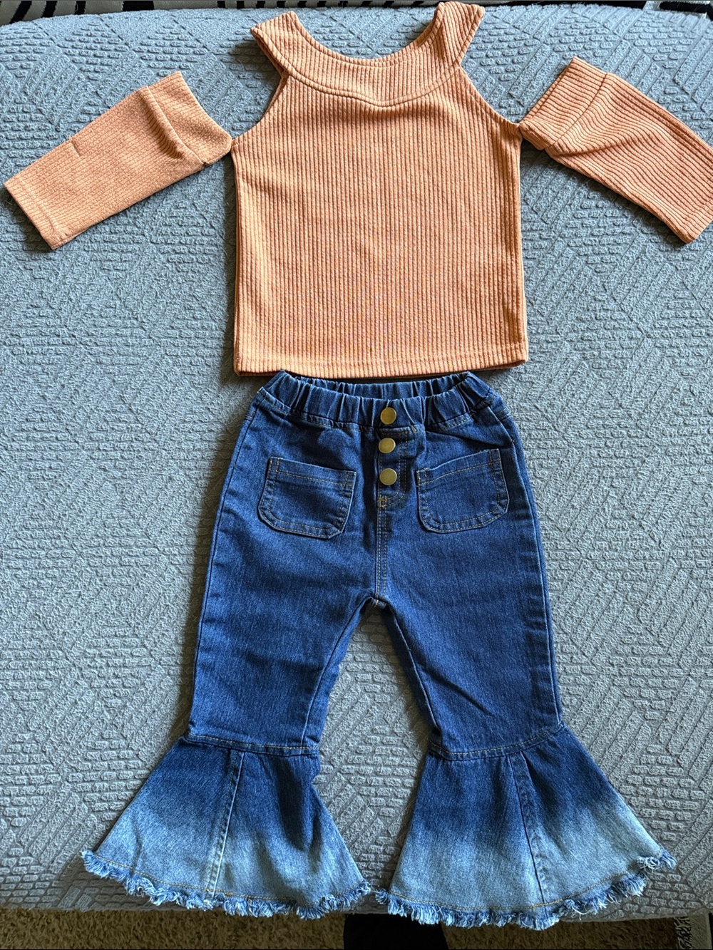 Kids Ribbed Cold-Shoulder Top and Flared Denim Jeans Set - Peach & Blue